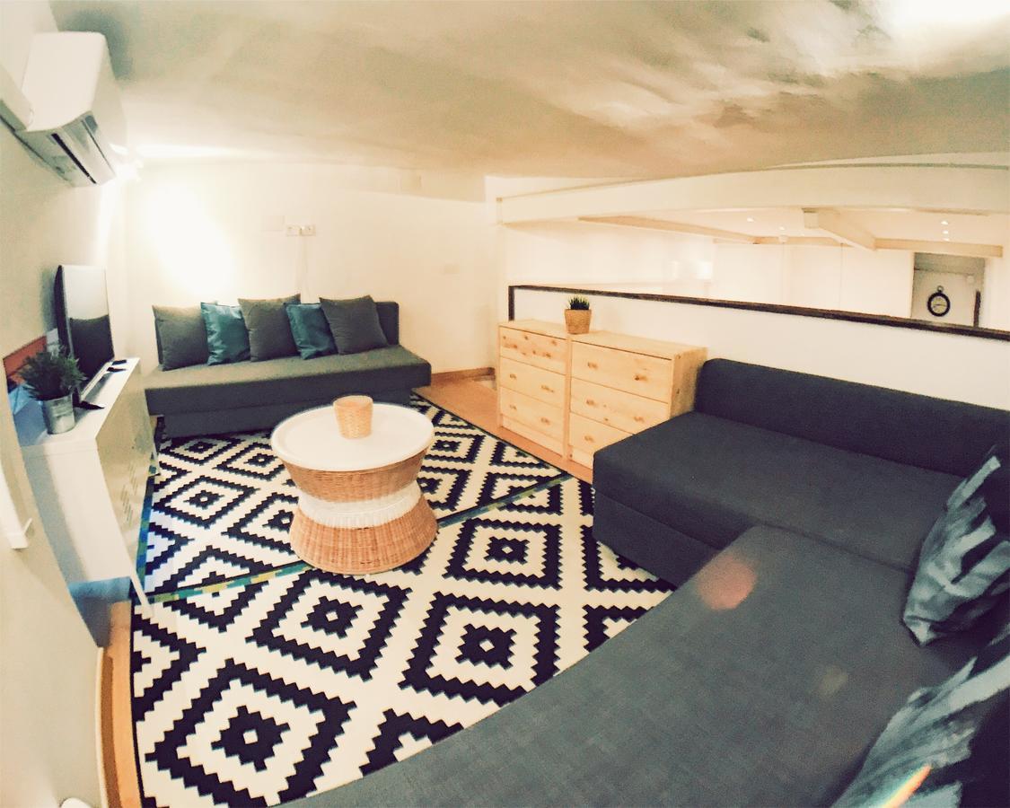 Lollipop Flats City Center Suite II Madrid Ngoại thất bức ảnh