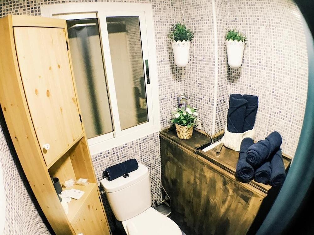 Lollipop Flats City Center Suite II Madrid Ngoại thất bức ảnh